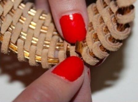 Как сделать плетенный браслет